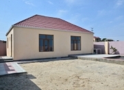 Satılır 3 otaqlı 80 m2 bağ evi Pirşağı