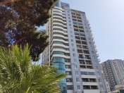 Satılır 4 otaqlı 194 m2 yeni tikili 28 May m.