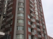 İcarəyə verilir 4 otaqlı 95 m2 köhnə tikili Sahil m.