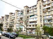 Satılır 4 otaqlı 92 m2 köhnə tikili Zərifə Əliyeva adına park