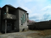 Satılır 6 otaqlı 200 m2 həyət evi Zabrat 1