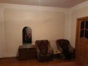 Satılır 4 otaqlı 125 m2 köhnə tikili Gəncə