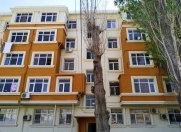 Satılır 2 otaqlı 50 m2 köhnə tikili 6 mkr