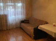 İcarəyə verilir 1 otaqlı 35 m2 köhnə tikili 28 May m.