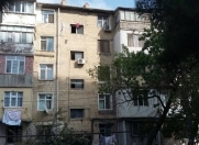 İcarəyə verilir 3 otaqlı 85 m2 köhnə tikili Gənclik m.