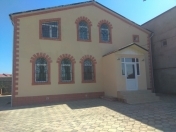 İcarəyə verilir 4 otaqlı 130 m2 bağ evi Albalı