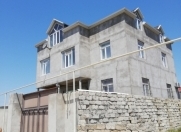 Satılır 7 otaqlı 315 m2 həyət evi Türkan