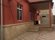 Satılır 4 otaqlı 160 m2 həyət evi Bakıxanov