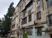 Satılır 2 otaqlı 42 m2 köhnə tikili 5 mkr