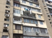 Satılır 3 otaqlı 65 m2 köhnə tikili Ukrayna dairəsi