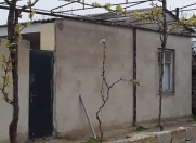 Satılır 2 otaqlı 65 m2 həyət evi Binə