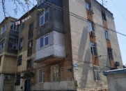 Satılır 1 otaqlı 33 m2 köhnə tikili 8 km