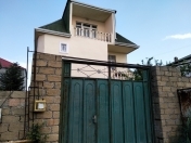 Satılır 3 otaqlı 220 m2 həyət evi Binəqədi