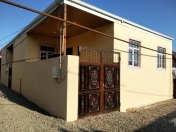 Satılır 3 otaqlı 90 m2 həyət evi Binəqədi