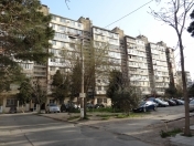 Satılır 3 otaqlı 105 m2 köhnə tikili Abu Arena