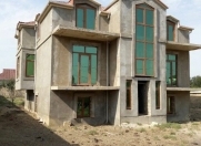 Satılır 9 otaqlı 385.6 m2 villa Novxanı
