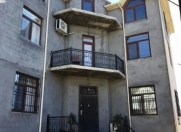 Satılır 5 otaqlı 340 m2 həyət evi Badamdar