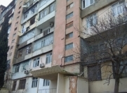 Satılır 2 otaqlı 60 m2 köhnə tikili 8 km