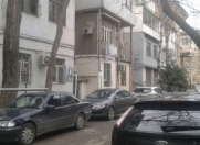 Satılır 3 otaqlı 70 m2 köhnə tikili Metropark