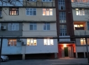 Satılır 4 otaqlı 101 m2 köhnə tikili Xırdalan