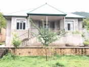 Satılır 4 otaqlı 151 m2 bağ evi Qəbələ