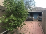 Satılır 3 otaqlı 80 m2 həyət evi Binəqədi