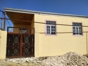 Satılır 3 otaqlı 90 m2 həyət evi Binəqədi