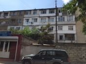 Satılır 3 otaqlı 100 m2 köhnə tikili Gənclik m.