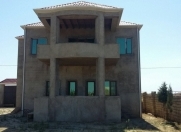 Satılır 6 otaqlı 280 m2 həyət evi Novxanı