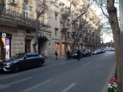 Satılır 5 otaqlı 150 m2 köhnə tikili Fəvvarələr meydanı