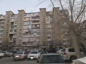 Satılır 3 otaqlı 80 m2 köhnə tikili 8 mkr