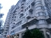 Satılır 3 otaqlı 145 m2 yeni tikili Bakı Dövlət Universiteti