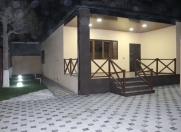 Satılır 4 otaqlı 155 m2 həyət evi Buzovna