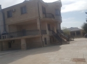 Satılır 6 otaqlı 600 m2 villa Novxanı
