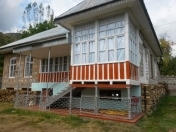 Satılır 3 otaqlı 100 m2 həyət evi Oğuz