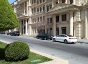 İcarəyə verilir 4 otaqlı 120 m2 obyekt 28 May m.