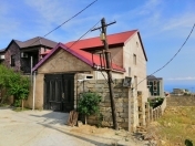 Satılır 7 otaqlı 300 m2 həyət evi Badamdar