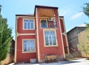 Satılır 4 otaqlı 200 m2 həyət evi Dədə Qorqud