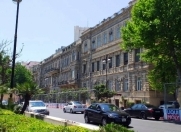 İcarəyə verilir 6 otaqlı 250 m2 obyekt İçəri Şəhər m.