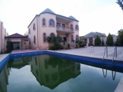 İcarəyə verilir 5 otaqlı 250 m2 bağ evi Mərdəkan