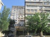 Satılır 3 otaqlı 65 m2 köhnə tikili 8 mkr