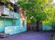 Satılır 7 otaqlı 190 m2 həyət evi Abşeron r.