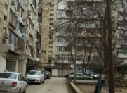 Satılır 1 otaqlı 40 m2 köhnə tikili Yeni Yasamal