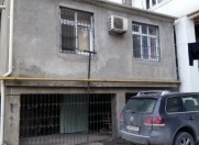 Satılır 4 otaqlı 110 m2 köhnə tikili 8 km