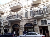 Satılır 3 otaqlı 60 m2 köhnə tikili Sahil m.