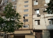 Satılır 2 otaqlı 42 m2 köhnə tikili 7 mkr
