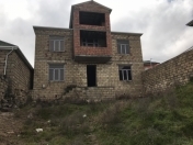 Satılır 6 otaqlı 216 m2 həyət evi Hökməli