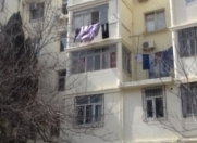 Satılır 3 otaqlı 90 m2 köhnə tikili Gənclik m.
