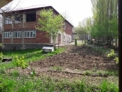 Satılır 8 otaqlı 300 m2 həyət evi Quba