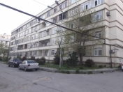 Satılır 4 otaqlı 70 m2 köhnə tikili Gəncə